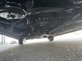 当店では下廻りの錆の状態を重視して仕入れしており、こちらのお車もご覧のように錆が少なくきれいです!