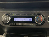 オートエアコンで車内はいつでも快適!