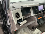 豊富に在庫を取り揃えています。 軽自動車からミニバン、セダン、SUV、話題のハイブリッド車などなど続々入荷中です!