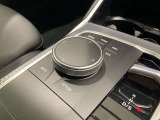 認定中古車 トップビューカメラ PDC 純正ナビ Apple Carplay Bluetooth インテリジェントセーフティ LED 電動シート オートトランク ACC ヘッドアップディスプレイ アンビエントライト