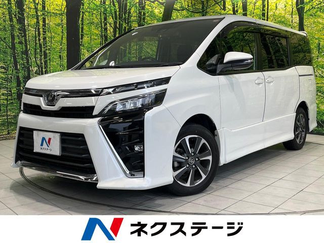 トヨタ ヴォクシー 