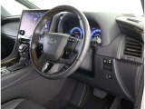見通しのよいすっきりとした視界で、誰でも運転しやすいです。運転のしやすさは疲れにくさにも繋がりますよ♪