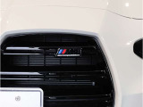 【キドニーグリル】BMWは約90年もの間、ほぼ全ての車両にひと目でBMWだと分かるこの特徴的なフロントグリルが備えられ、デザイン・アイコンとして親しまれてきました。