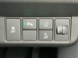 パーキングセンサーを搭載しております♪