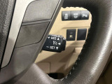 【クルーズコントロール】高速道路もラクラク走行。アクセルを離しても一定速度で走行ができ、長距離運転時の負担を軽減!加速・減速も簡単なスイッチ操作で調整できます。