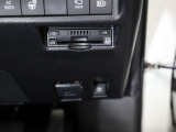 ETC車載器が搭載されているので、高速道路の乗り降りもノンストップで通過できます♪