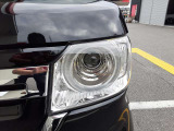 暗い道でも明るいライトでサクサク運転できますよ!
