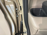 豊富に在庫を取り揃えています。 軽自動車からミニバン、セダン、SUV、話題のハイブリッド車などなど続々入荷中です!