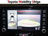 後方確認に便利なバックモニターを装備しております。