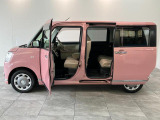 お客様にぴったりなおクルマをお選びいただけますように様々な展示車をご用意致しております!ダイハツの軽自動車だけではなく、他メーカー車やコンパクトカー・ミニバンなども数多く取り揃えております!