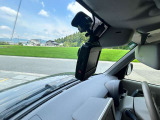 お見積もり・ご相談は無料です。車検後も安心して運転できるように、お客様に快適なカーライフを提供することをお約束いたします。車検のご予約・ご相談はお電話・公式ラインにて承ります。