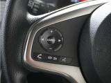 ◆オーディオリモコンスイッチ◆視点をそらすことなく、ボリューム調整・オーディオソース切替・選曲の操作が可能に。安全運転にひと役買います♪