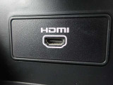【ロアコンソール内★HDMI入力端子】手持ちの映像機器を接続すれば、さまざまな映像が楽しめるようになります♪