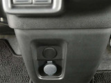 アクセサリーソケット(DC12V/120W)