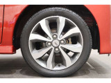 純正のアルミホイールが足元を飾ります!タイヤサイズは165/55R15 になります。