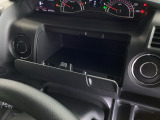 運転席側 収納