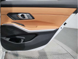 ★全国納車可能!★15年連続BMW販売台数全国TOPの信頼と実績!★お勧めの1台!早い者勝ちです!★詳細はBPS六甲アイランド店【フリーダイヤル:0078-6002-404284】迄お気軽に♪★