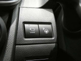 駐車支援機能インテリジェントパーキングアシスト搭載。