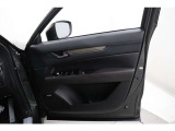 運転席ドア。除菌、消臭済です。
