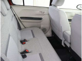 ゆとりある広々とした車内空間は、ドライブを始め買い物やレジャーなど、幅広く活躍します。一人でもみんなとでもお出かけを楽しみましょう!