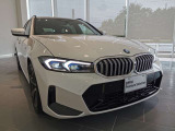 数ある認定中古車の中から群馬BMWプレミアムセレクション前橋をご覧いただきまして誠にありがとうございます。ベテランスタッフがお客様のご質問に丁寧にご回答させていただきますので宜しくお願いします。