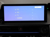 ディスプレイオーディオを装備。スマホとクルマをつなぐことで、これまでのナビに加えて、色々なサービスが楽しめます。