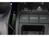 燃費を良くするECOモード切り替えスイッチがついております!