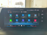 i-Drive 純正HDDナビゲーション Bluetooth接続でスマートフォンとリンクし音楽を楽しんだり、ハンズフリー通話ができます。Apple Car Playに対応。グーグルマップやアマゾンミュージックがご利用可能です。