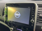 【純正9型ナビ】人気の純正ナビを装備しております。ナビの使いやすさはもちろん、オーディオ機能も充実!キャンプや旅行はもちろん、通勤や買い物など普段のドライブも楽しくなるはず♪