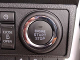 ◇スマートキー◇始動はブレーキを踏みながら、ENGINESATRT・STOPスイッチををワンプッシュするだけです!バックやポケットに携帯していればスマートキーを取り出す必要はありません!