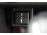 スイッチ類もきれいに。車内もボディも隅々までクリーニング。
