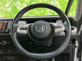 握りやすく操作しやすいステアリングで、快適な運転をサポート。視線を大きく外すことなく、様々な操作が可能です。