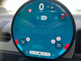 MNIのメーターパネルは円をコンセプトにデザインされております。おしゃれで愛嬌のあるMINI独自のデザインに惹かれる方は数多くいらっしゃいます。