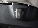 ◆アクセサリーソケット◆ドラレコの電源やスマートフォンの充電等に使用できる便利な電源ソケット!使いやすい場所に装備されています。