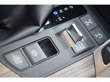 気になるお車のご相談はLINEが早くて便利です。LINEホームタップ後&rarr;右上+&rarr;検索&rarr;ID検索【@276chuzf】で追加後、希望車種やご質問を送るだけでOK!!写真・動画・お見積りもすぐお届け!下取り車の査定もOK!