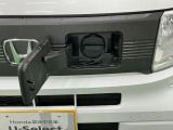 【AC外部給電器】車の電気を使える、給電機能の利用が可能に。給電口に差したAC外部給電器とつなぐだけで、簡単に電動アイテムを動かせます。最大出力1500W。
