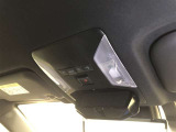 RAV4 PHVはDCM(専用車載器)を標準装備したコネクティッドカー!通信機能を利用したサービスが利用可能です。無料利用期間は2029/07/31まで。機能の詳細は展示店舗までお尋ねください。
