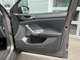 点検整備ご納車前にCertified Pre-Owned独自の「点検チェック項目シート」により、部品や機能に関する全71項目もの厳しいチェックを実施します。