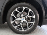 BMWならではの卓越した走りを支えるホイールと足回りです!