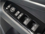 ◆パワーウィンドウスイッチ◆運転席から全席の窓の開閉操作を行うことが出来いつでも換気ができます!