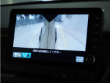 ◆マルチビューカメラシステム◆運転席から見づらい前後左右を、ナビ画面の映像で確認。見通しの悪い交差点や狭い道でのすれ違い、駐車などをサポートします。