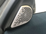 【ハーマンカードン】ハーマン カードンは、優れた音響技術と先進性の高いデザインが融合した、上質なインテリアのようなハイクオリティ・オーディオシステムです。