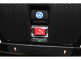 安心・安全と快適・便利を提供できる機能を備えた「Honda CONENECT」対応です、緊急時にボタン一つで緊急サポートセンターに繋がります