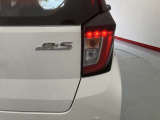 より多くの一般の方へ車を届けれればと思っておりますので同業者様への販売は極力控えさせて頂いております。ご了承下さい。