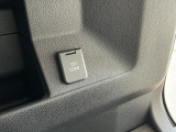 【ラゲッジルーム用アクセサリーソケット】車中泊・アウトドアでお役立ち!広さのあるラゲッジスペースだからこそ、装備があれば便利で嬉しいですね♪