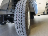 タイヤサイズは145/80R12となっております♪