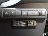高速道路の料金所をスムーズに通過できるETC車載器♪※別途セットアップ料金を申し受けます。