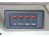 お車の楽しい情報や新着入庫車両、スタッフブログやフェイスブックなどもHPからお楽しみ頂けます。vipauto.co.jp  TEL0438-62-8345