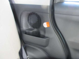 後席ドリンクホルダー