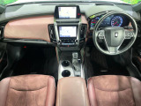 クラウン ハイブリッド 2.5 RS アドバンス Four 4WD 